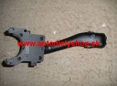 Audi 90 5/87-9/91 prepínač stieračov Pravý/ KOMBI / 13 kontaktov /