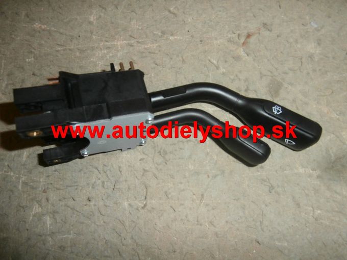 Audi 100 12/90-9/94 prepínač stieračov Pravý