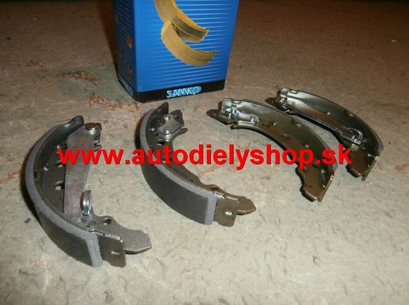 Audi A2 9/00- sada brzdových čeľustí / SAMKO /