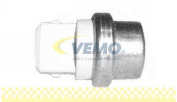 Audi A3 9/96-9/00 teplotný spínač kontrolky teploty chladenia