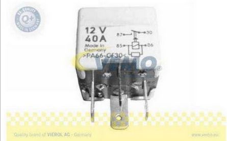 Audi A3 9/96-9/00 relé dobehu ventilátora chladenia