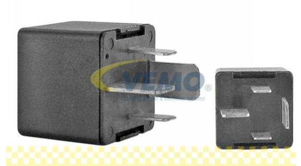VW Passat B3 88-93 relé dobehu ventilátora chladenia