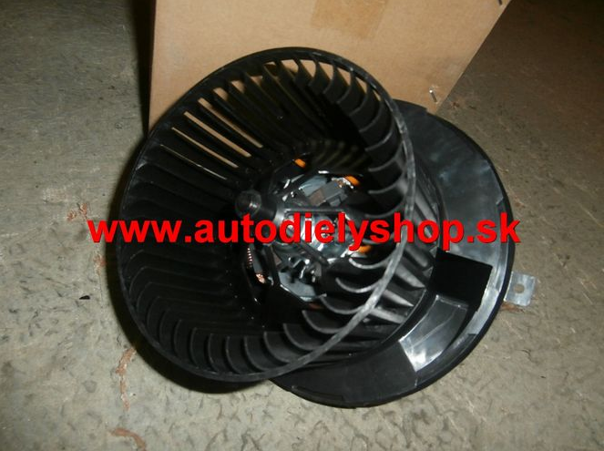 Audi A3 8/08-2012 ventilátor kurenia