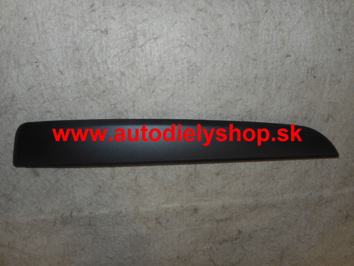 Opel ZAFIRA 10/05-2/08 lišta predného nárazníku Pravá / čierna