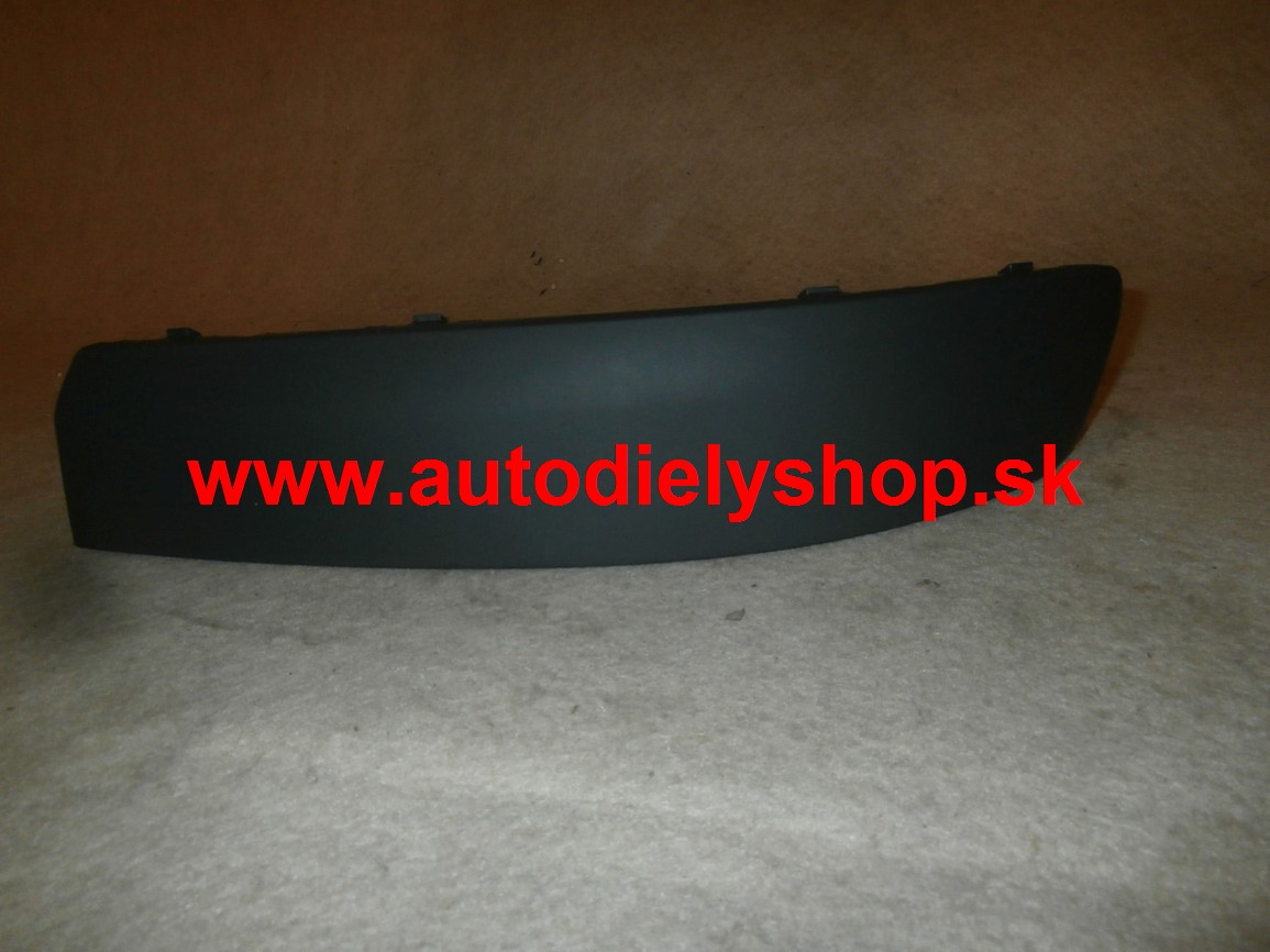 VW TRANSPORTER T5 4/03- lišta v nárazníku sivá ľavá