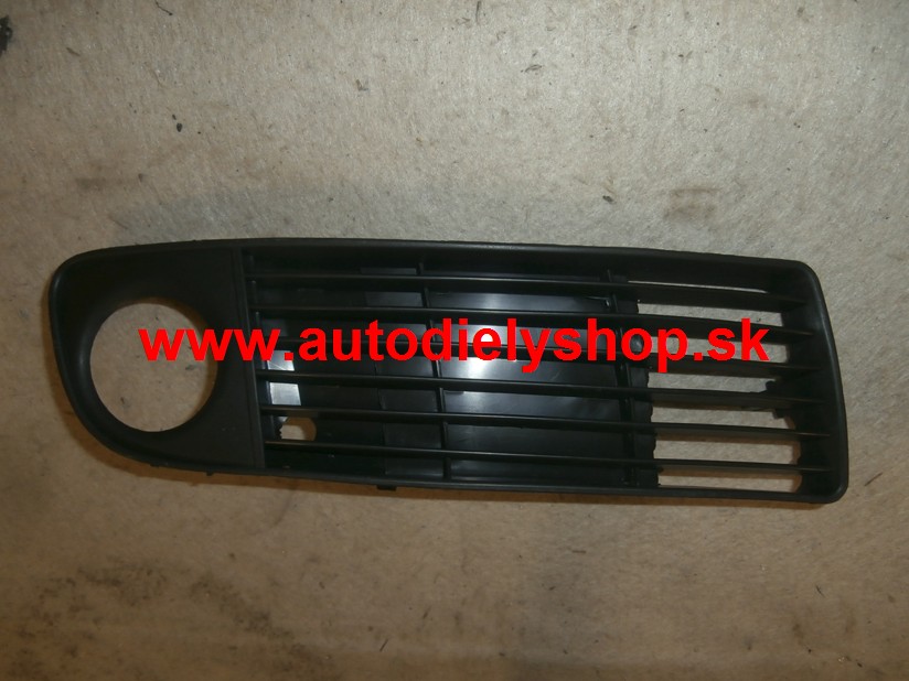 Audi A6 97-6/01 kryt v nárazníku pravý/so zmontovateľnou záslepkou od roku 10/99