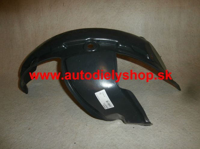 Nissan KUBISTAR 08/03- predný podblatník Pravý /zadná časť/