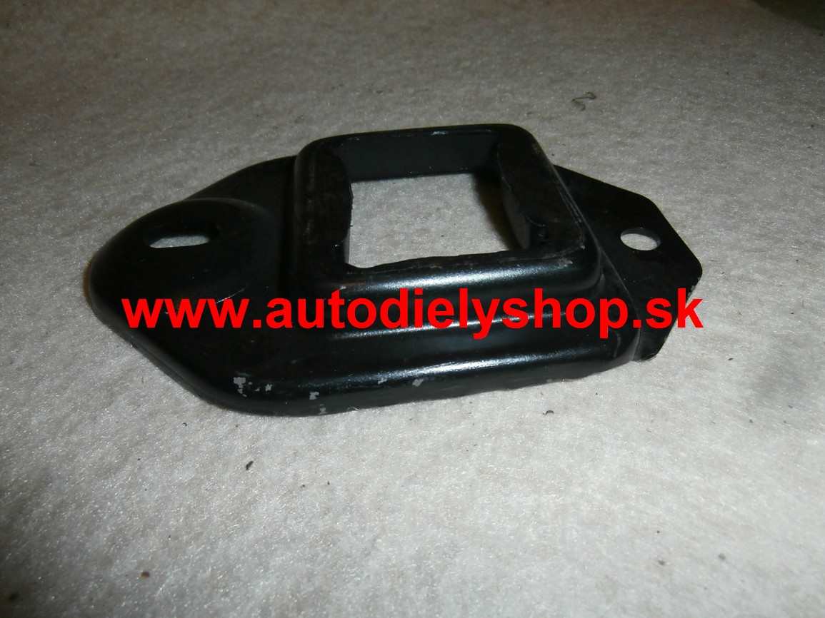 Škoda Felicia 1/98-8/01 Silentblok uchytenia víka prevodovky