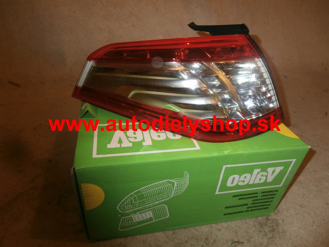 Peugeot 508 11/10- zadné svetlo Lavé /vonkajšie LED/ - KOMBI / do r. 2014