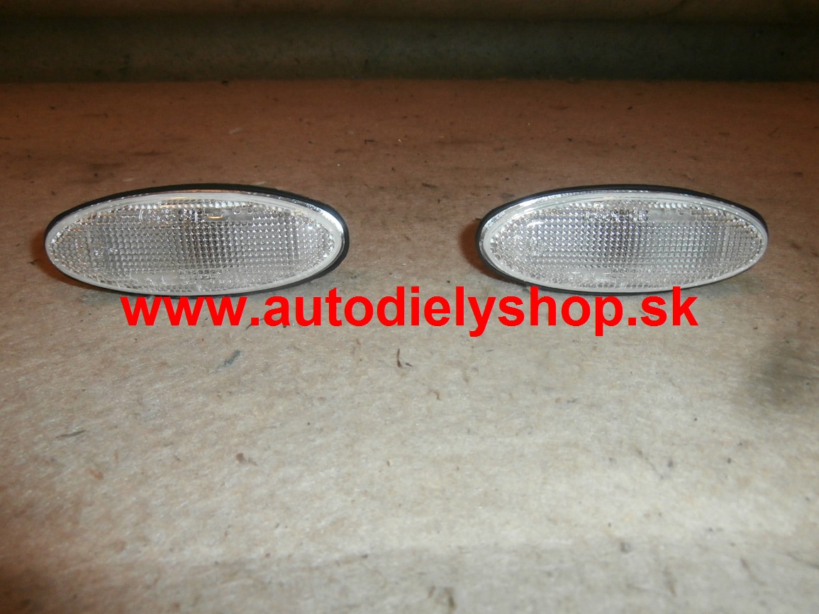 Mazda TRIBUTE 03/00-05/08 bočné smerovky biele Sada L+P