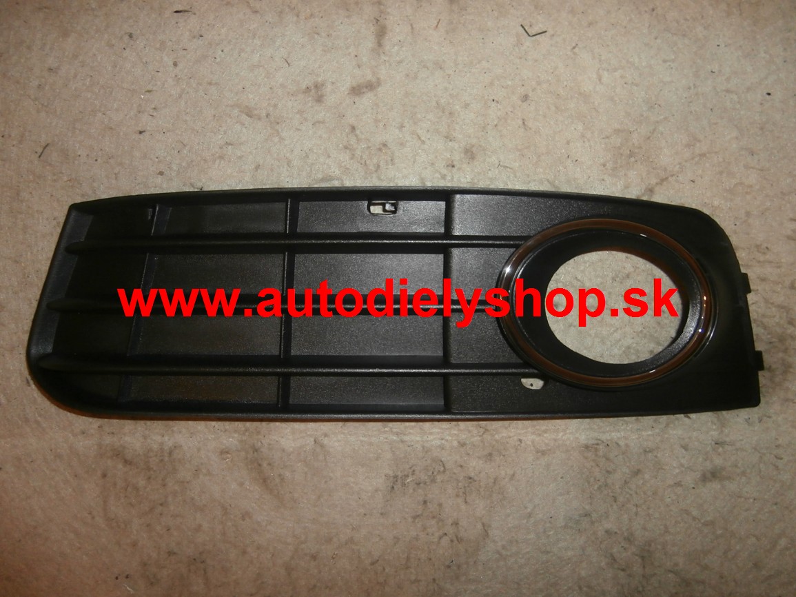 Audi A4 11/2007-2012 mriežka predného nárazníka chrómová Ľavá