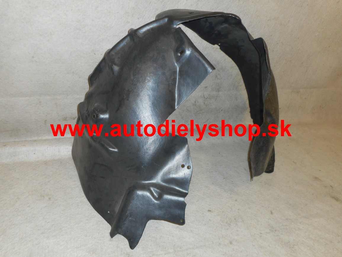 Audi A5 6/2007-2011 predný podblatník pravý