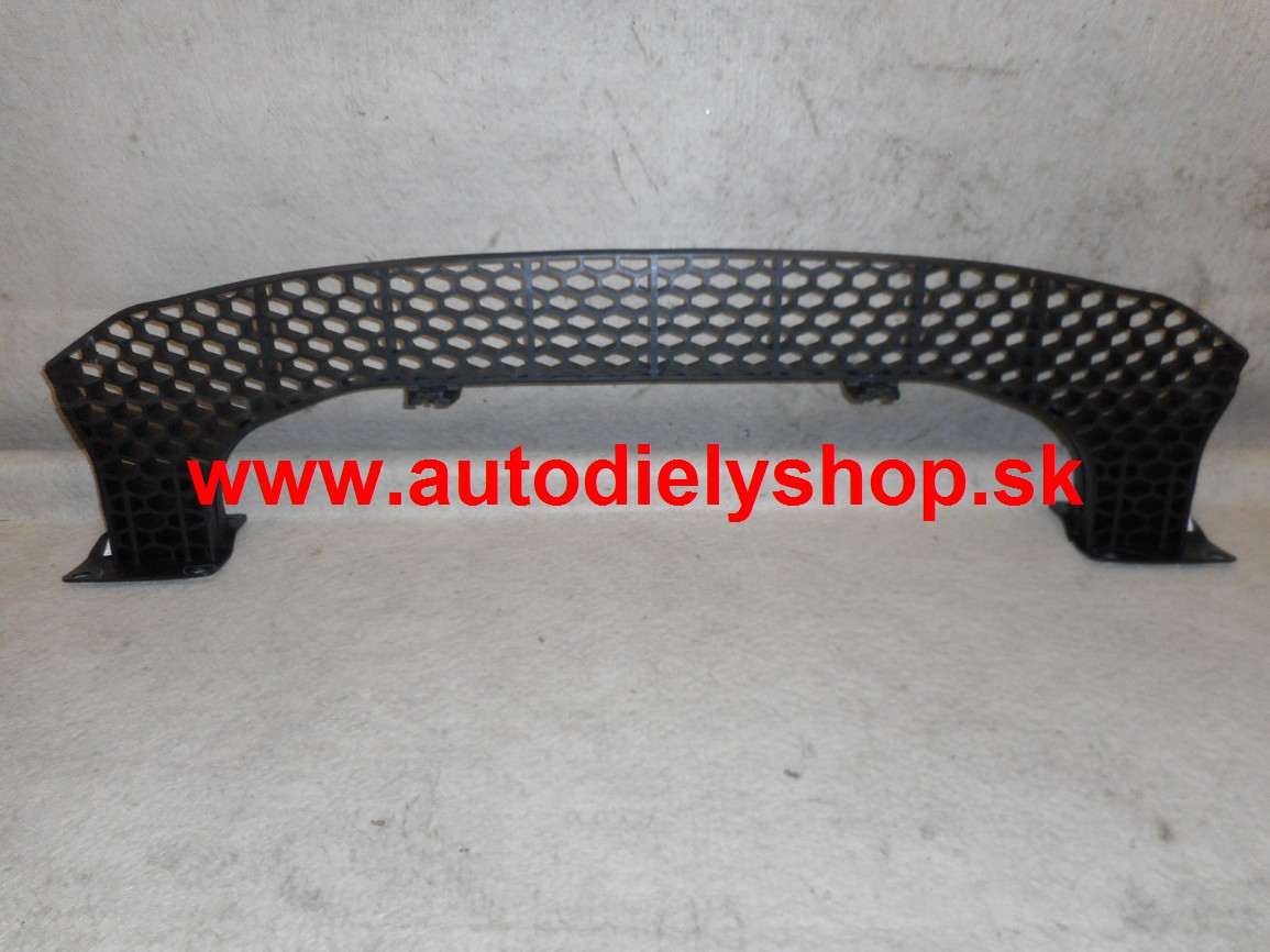 Kia SPORTAGE 9/2010- Spodná výstuha predného nárazníka, plast ORIGINÁL