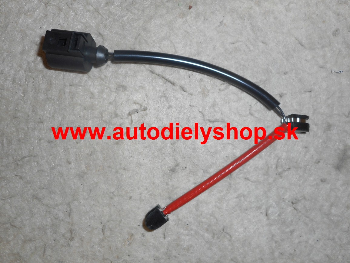 Audi Q7 3/2006- zadná signalizácia opotrebenia bŕzd /VEMO/