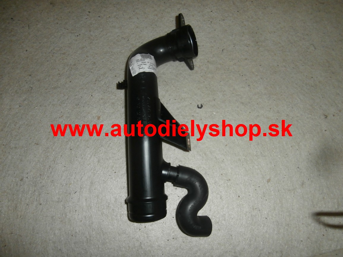  VW SHARAN 5/00- Trubka vedenia vzduchu z vzduchového filtra 