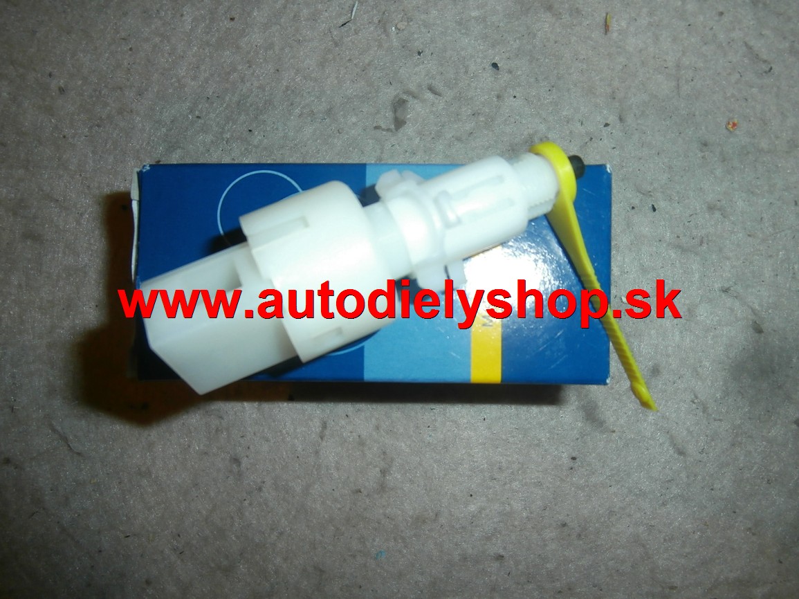 Fiat Punto 9/99-6/03  spínač brzdových svetiel (kockato-hranatá koncovka)/FACET/
