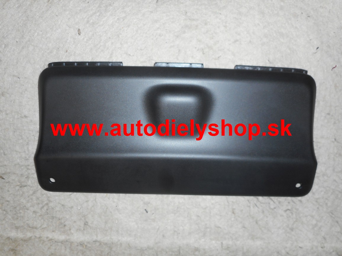 VW PASSAT "CC" 06/08-  Kryt ťažného zariadenia zadného nárazníka ORIGINÁL