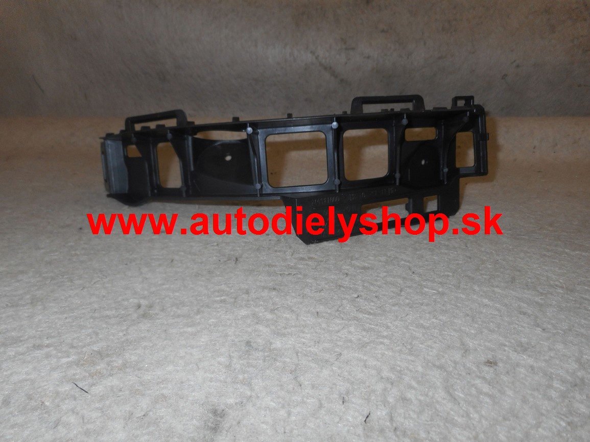 Opel ZAFIRA 2/2008-2011 držiak zadného nárazníku Lavý / vnútorný