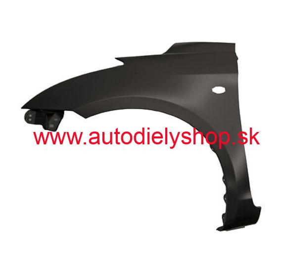 Suzuki SWIFT 9/2010- predný blatník ľavý s otvorom na smerovku