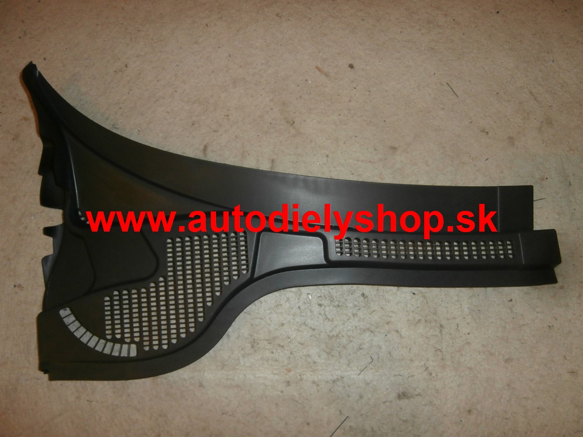 Škoda SUPERB II 3/2008- panel pod rám čelného okna - "torpédo" pravý ORIGINÁL