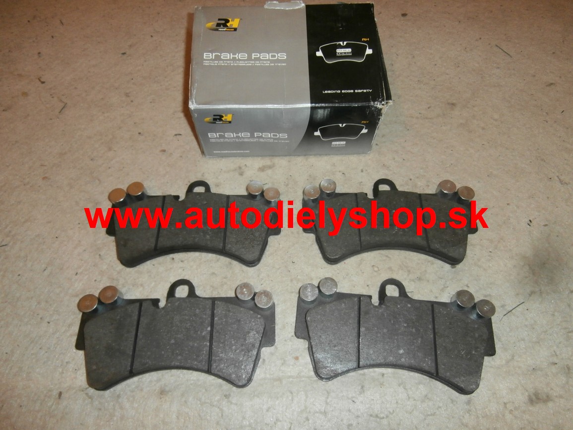 VW TOUAREG 11/02- predné platničky Sada / Roadhouse /