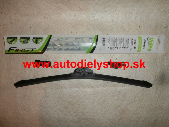 Peugeot 508 11/10- predný stierač 650mm,pravý / VALEO /