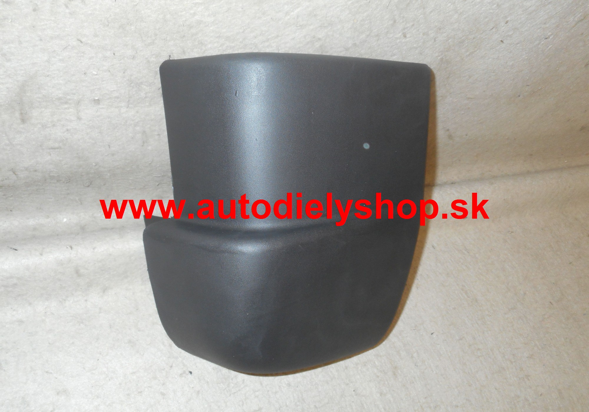 VW LT II 5/96-12/05 zadný roh nárazníku pravý