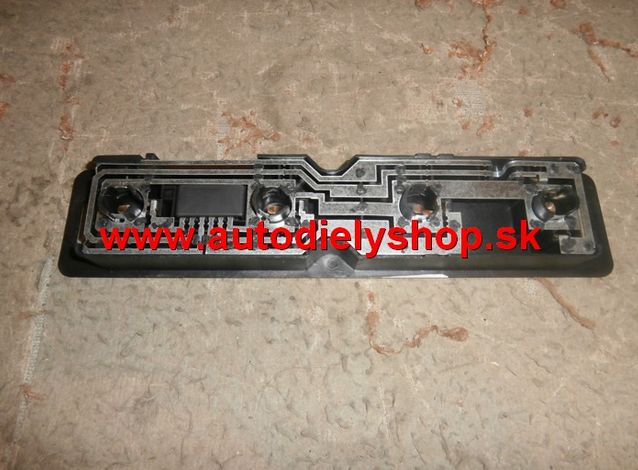 VW LT II 5/96-12/05 žiarovková lišta zadného svetla obojstranná.