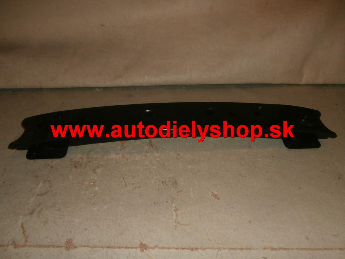  Ford Focus 01-04 výstuha predného nárazníku 