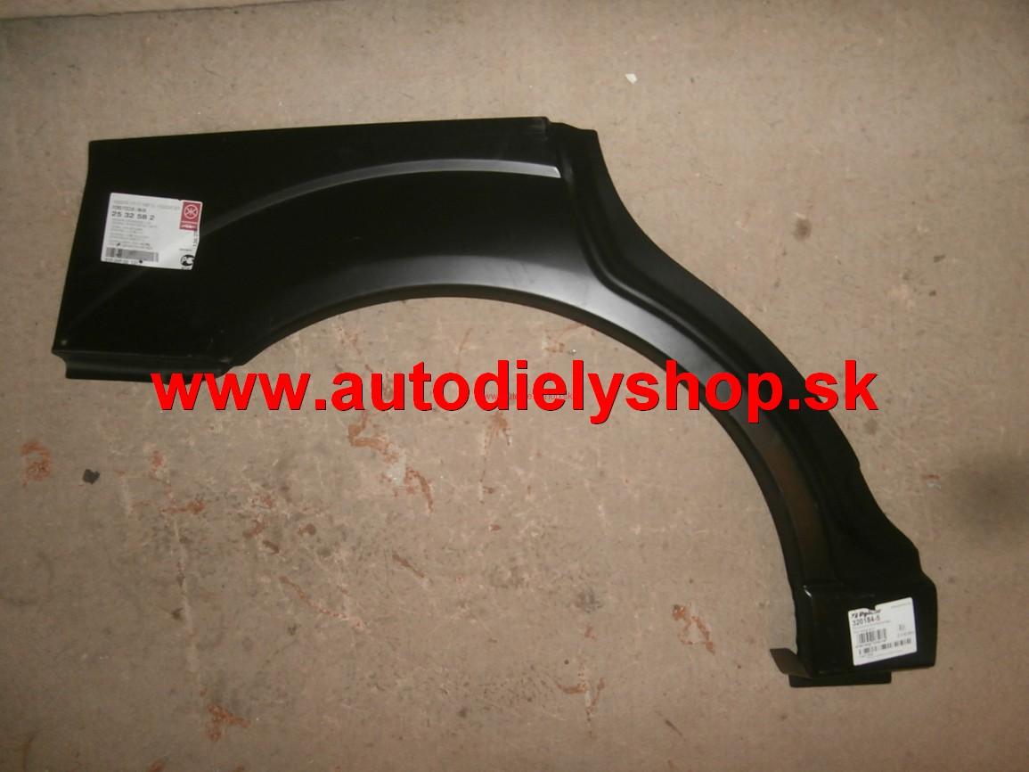  Ford Focus 98-04 lem zadného blatníku pravý,5dv 