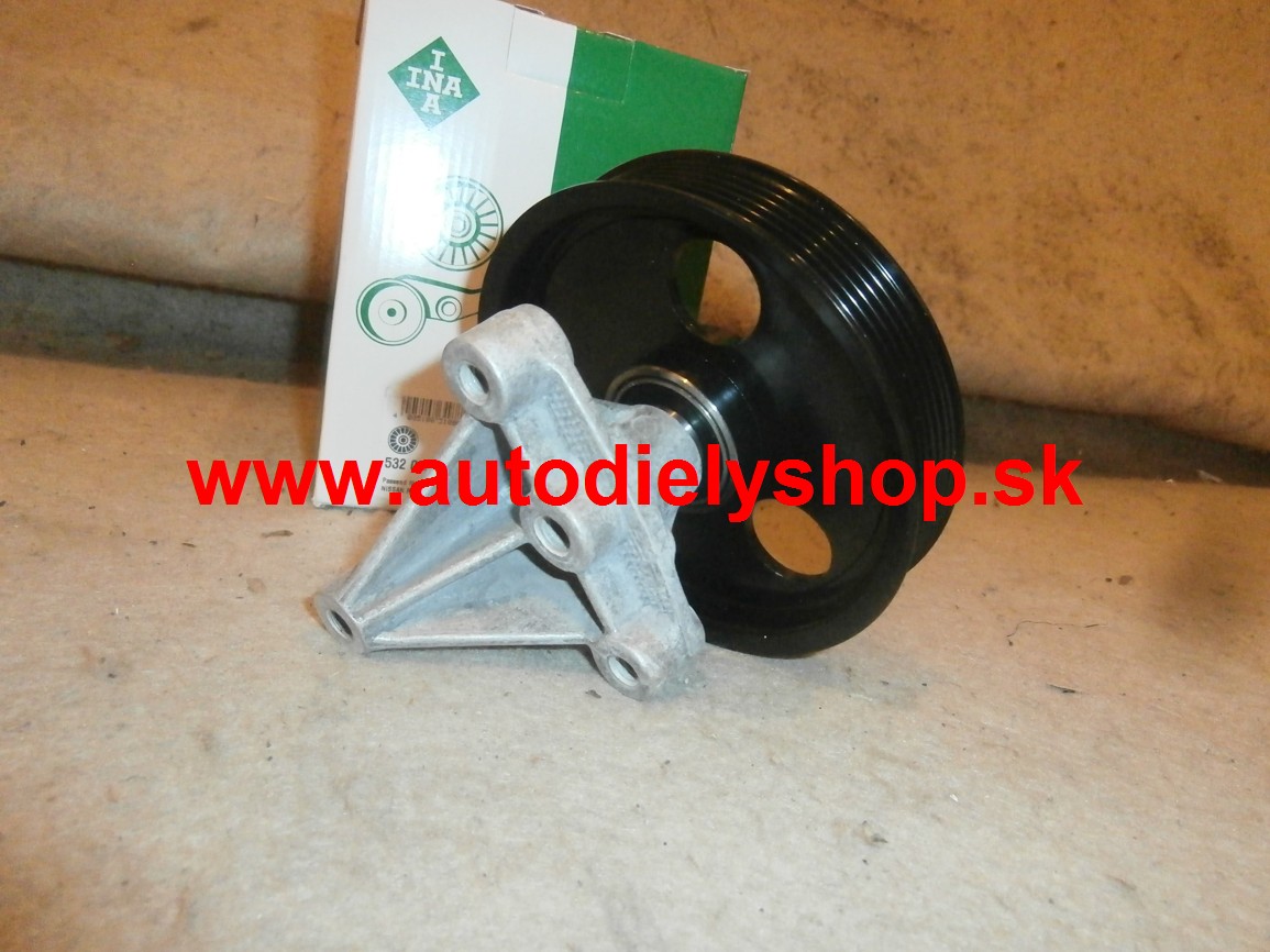 Renault CLIO III 10/05-5/2009 vratná/vodiaca kladka rebrovaného klinového remeňa