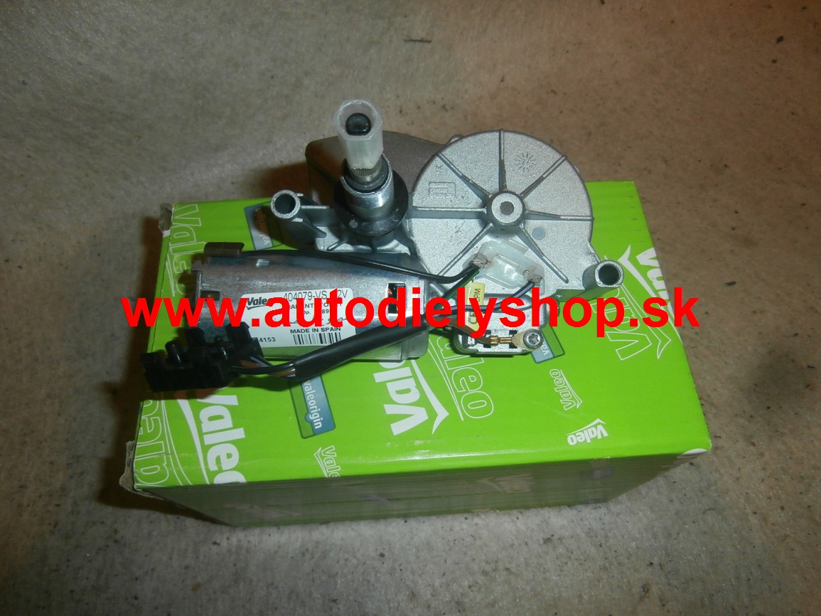 VW PASSAT B3 4/88-10/93 motorček zadných stieračov ORIGINAL