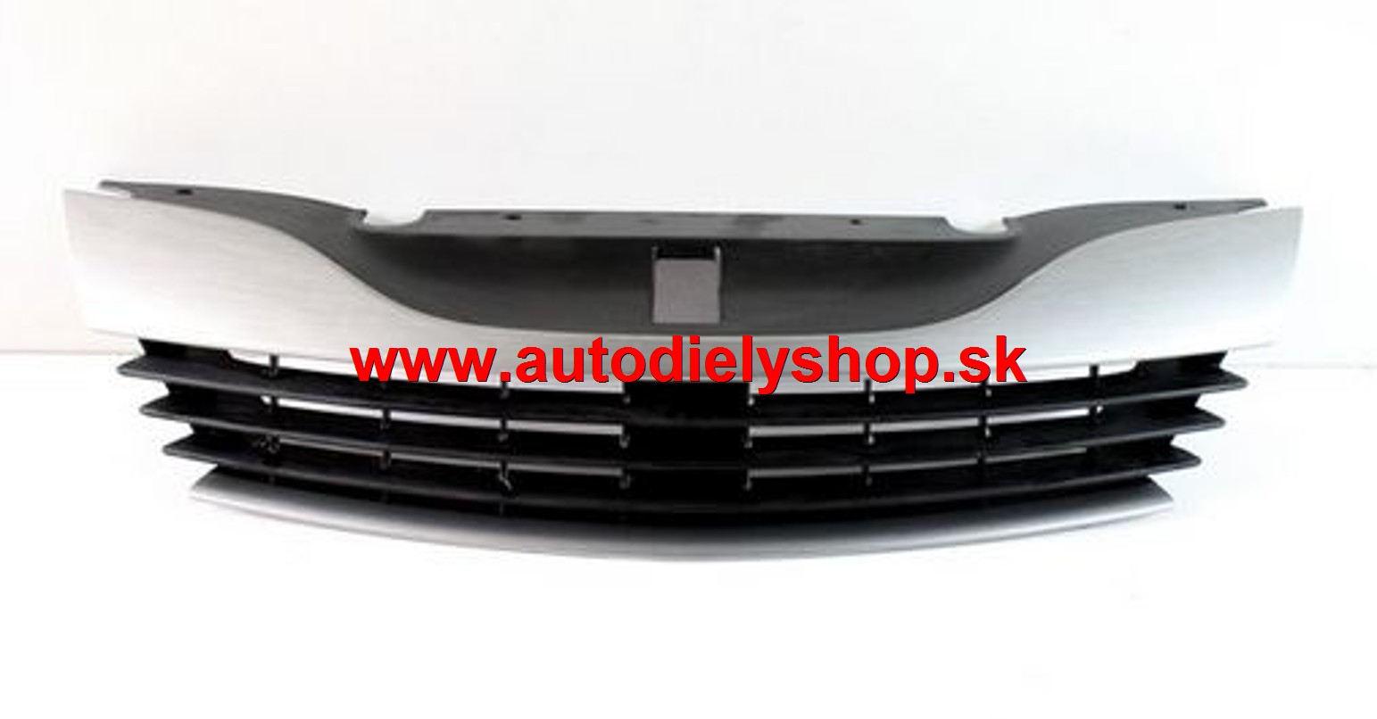 Renault LAGUNA 4/05-7/07 predná mriežka 