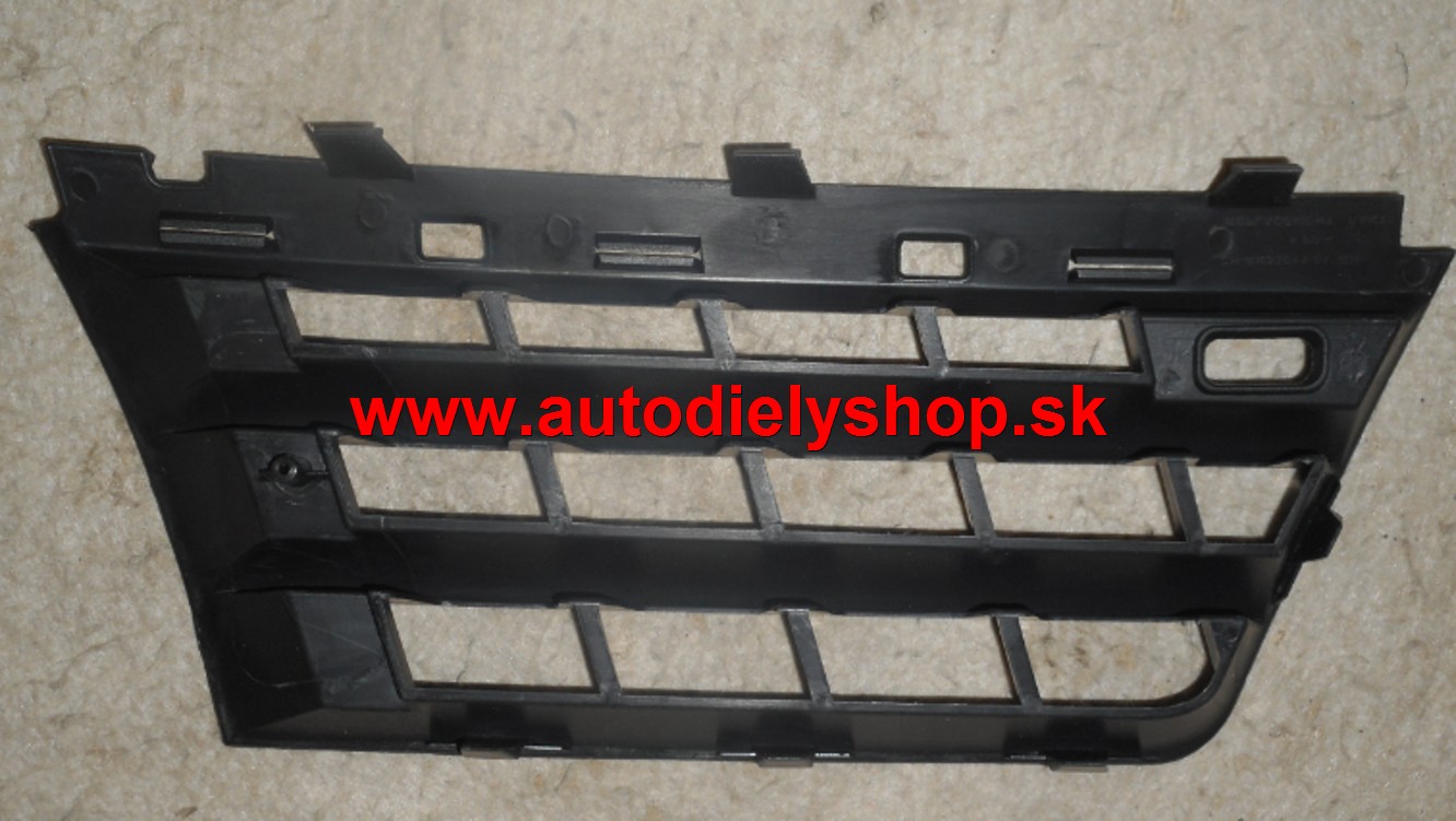 Renault Scenic 5/03- predná maska pravá