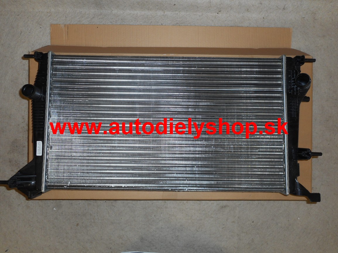 Renault SCENIC III 2/2009- chladič vody /1,6i/