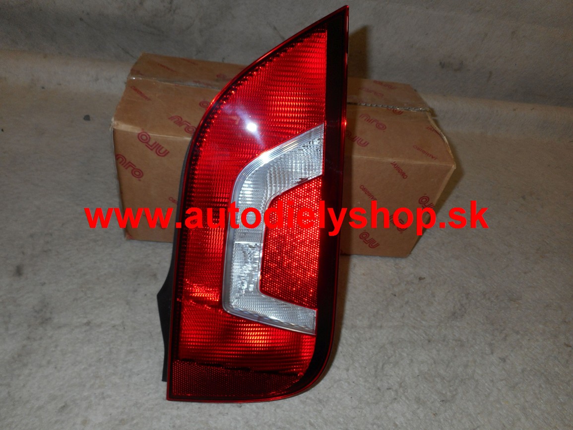 VW UP 12/11- zadné svetlo pravé 