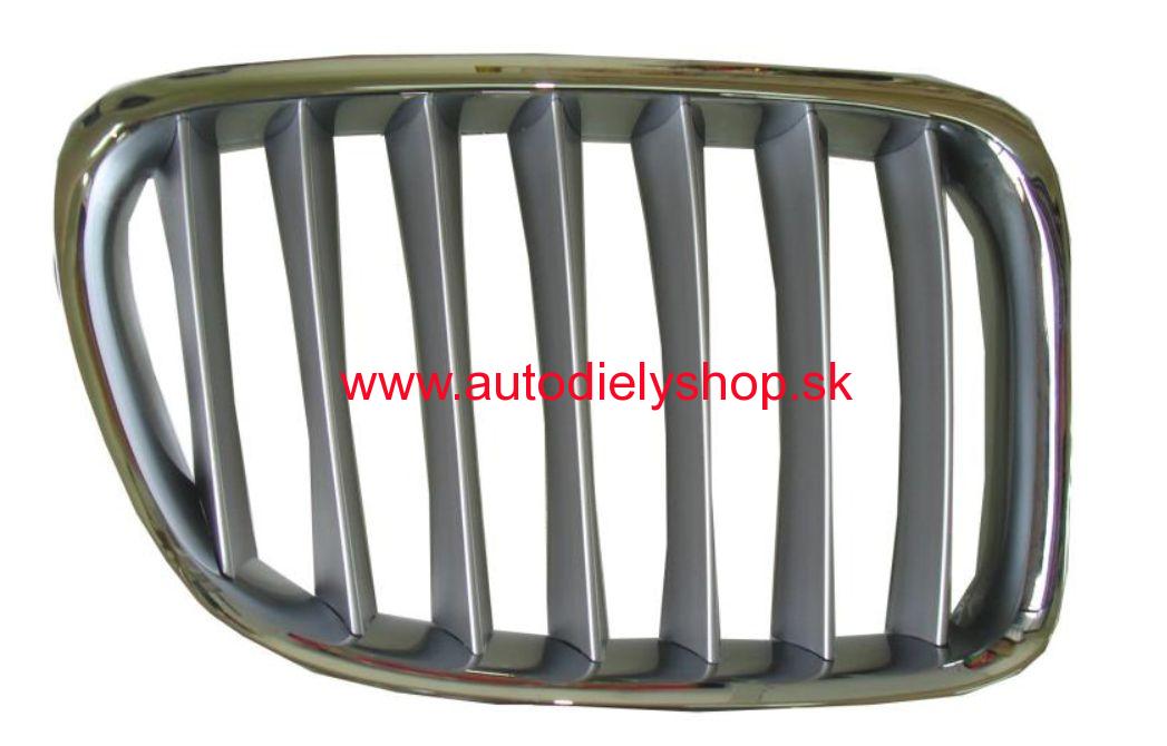 BMW X1 E84 10/2009- predná maska pravá chróm/sivá