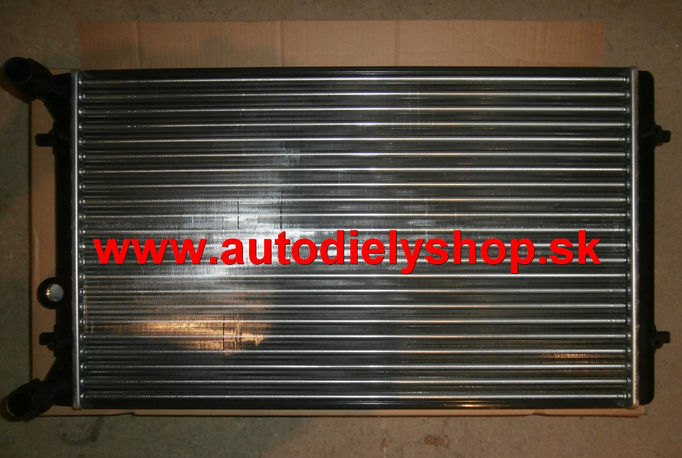 Audi TT 1/99-06 chladič vody / 1,8TURBO/ od r.v 2001