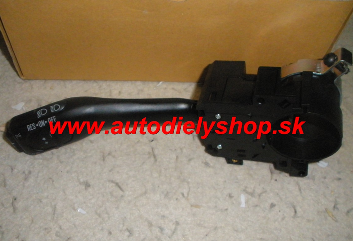 Audi TT 1/99-06 prepínač svetiel a smeroviek Lavý,s tempomatom