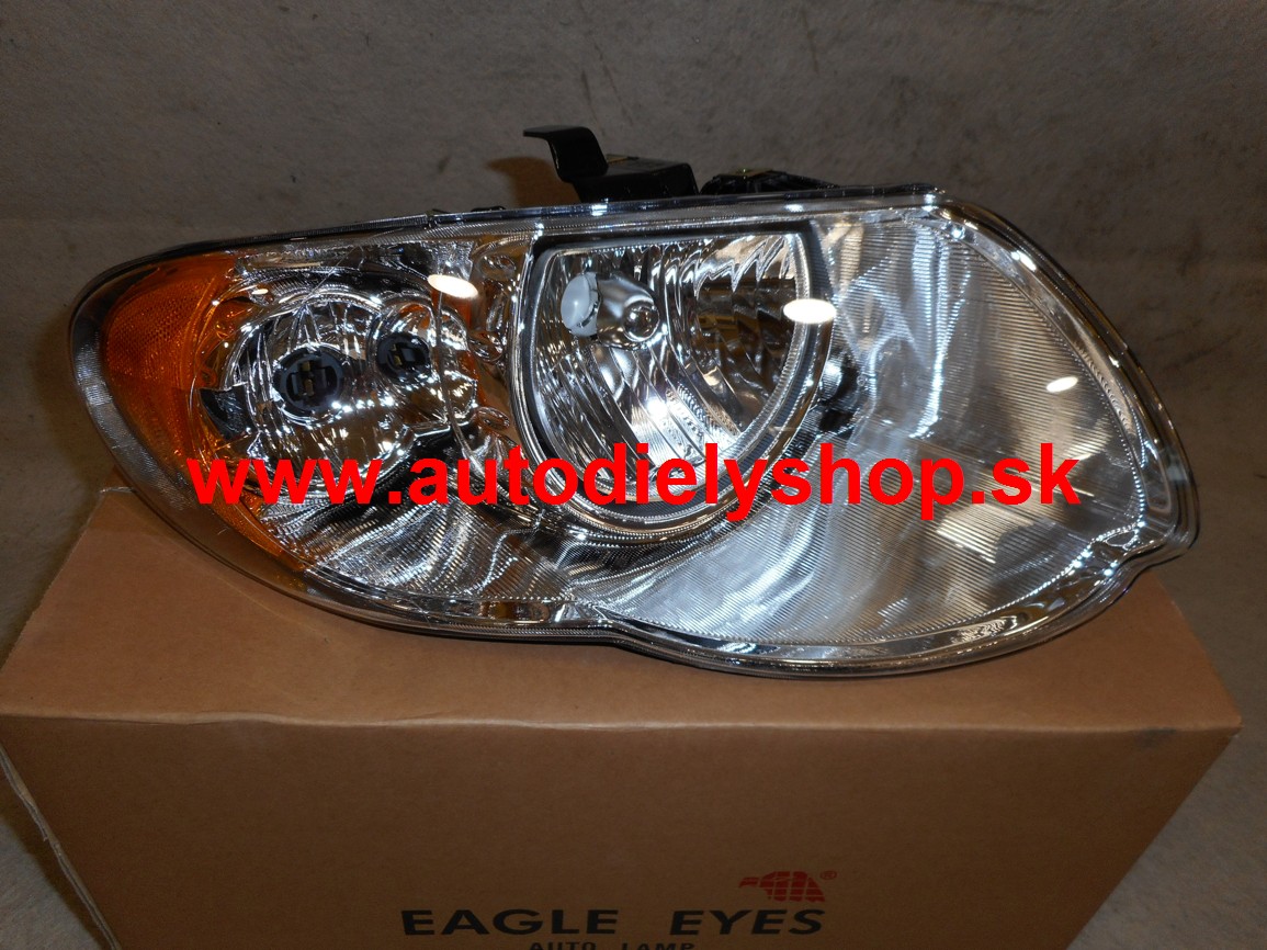 Chrysler VOYAGER 1/04-01/08 predné svetlo pravé,USA verzia