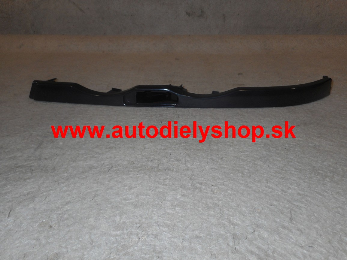 BMW 3 E46 98-8/01 lišta pod svetlo Lavá,s otvorom