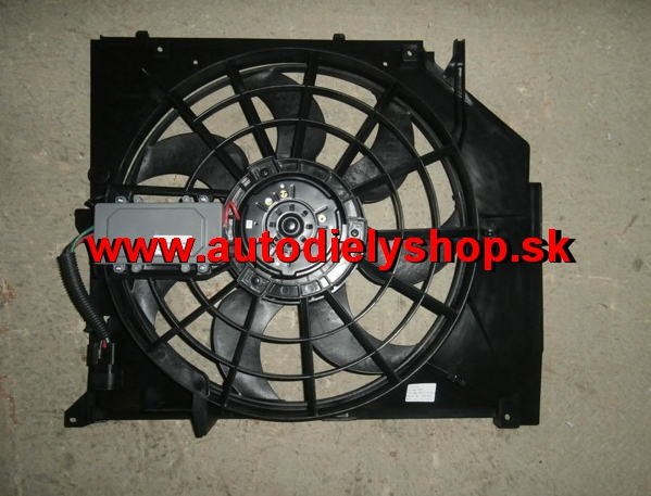 BMW 3 E46 9/01-3/05 ventilátor chladiča 318D, 325i
