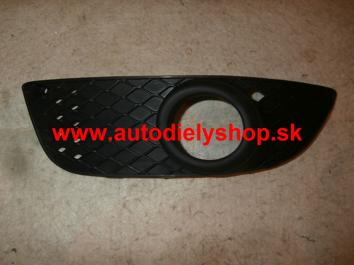 Mitsubishi LANCER 2008- mriežka predného nárazníka, ľavá