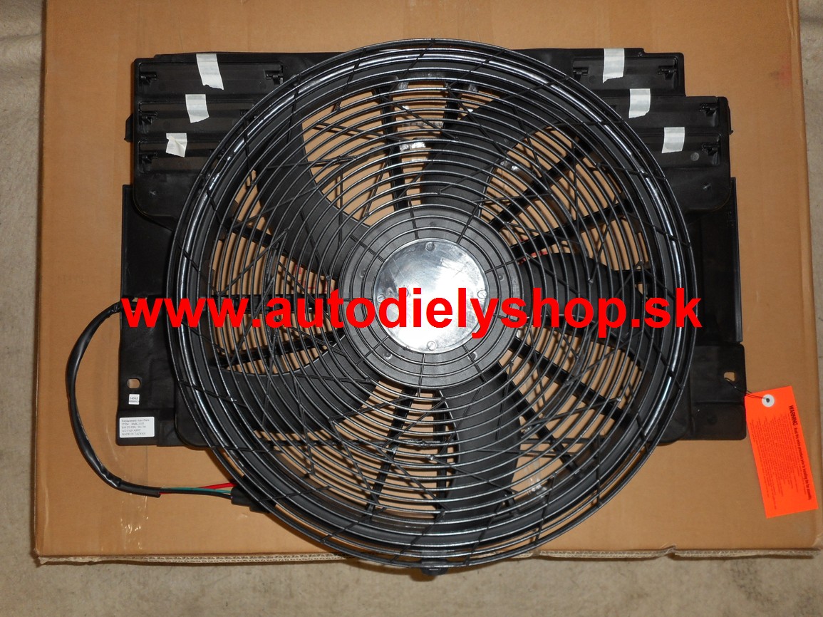 BMW X5 E53 1/04-2/07 ventilátor chladiča klimtizácie /3,0Diesel/
