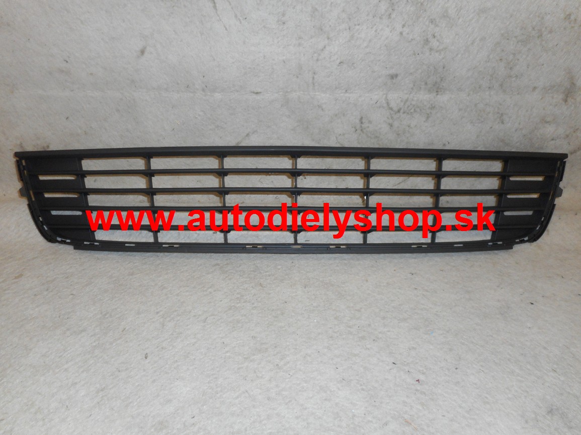 VW CADDY 06/10- kryt v nárazníku stred /pre Highline/