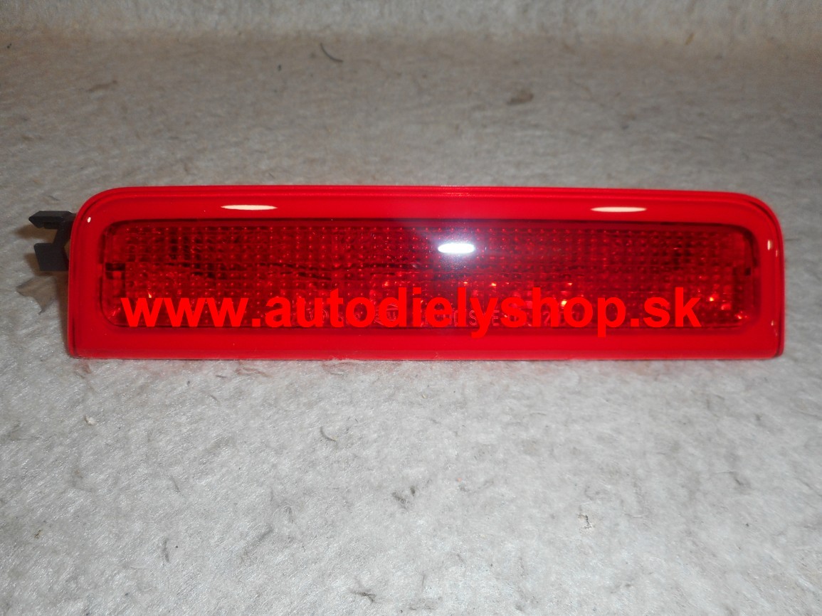 VW CADDY 06/10- tretie brdové svetlo ORIGINÁL