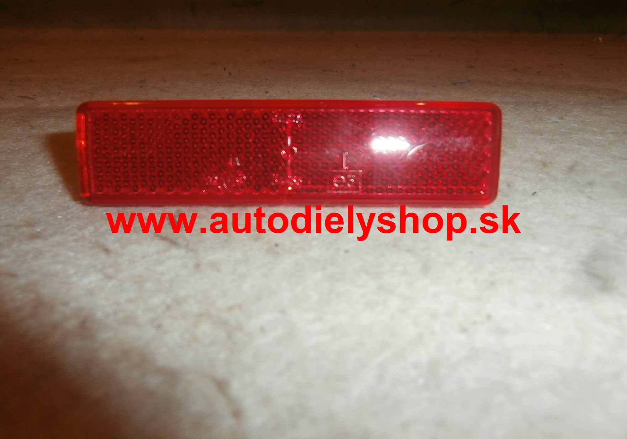 Renault Trafic 9/01-06  Odrazka v zadnom nárazníku ORIGINÁL