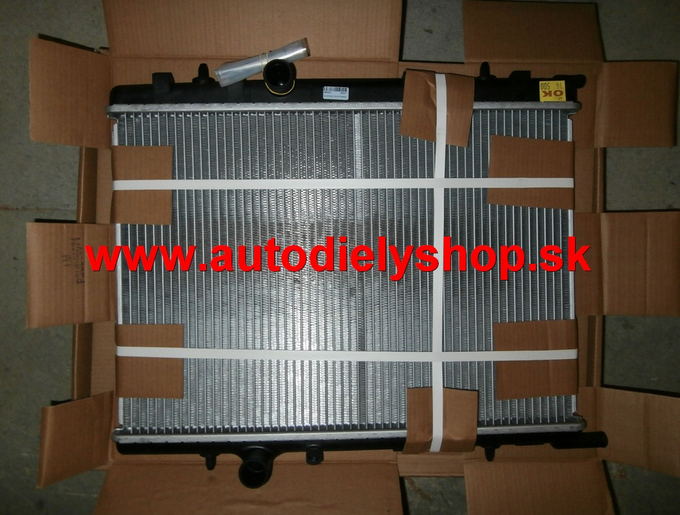 Citroen Xsara 9/00-2/05 chladič vody 1,4i-1,6i / od r.v.4/02