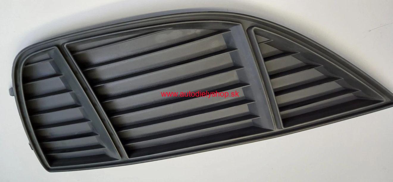 Seat ALHAMBRA 06/2010- mriežka v nárazníku Pravá / bez otvoru