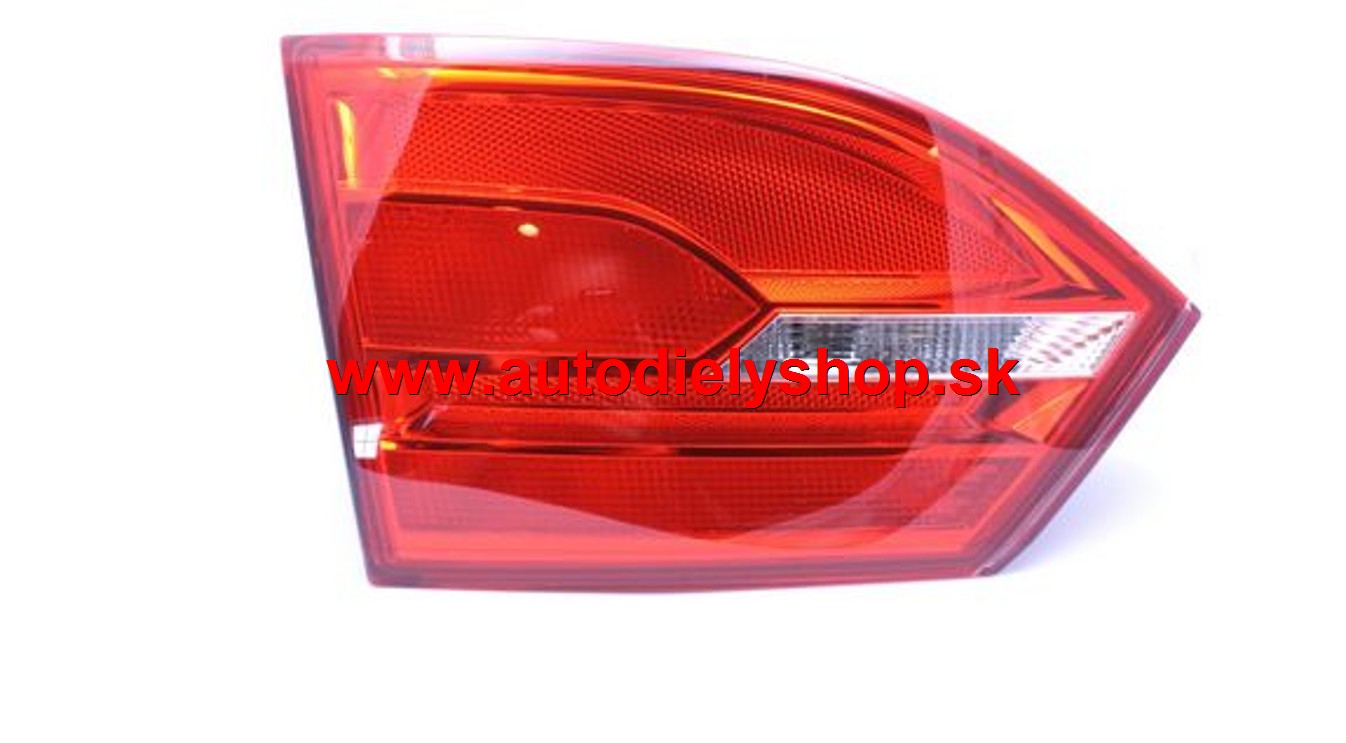 VW JETTA 04/10- zadné svetlo vnútorné pravé 